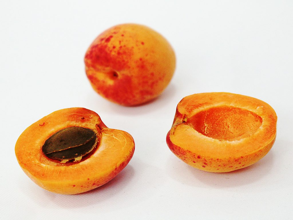 Apricot Benefits: Why People Love the Peach-Like Fruit
